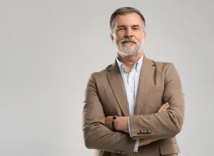 1 Forex Döviz Piyasası - Parite Takibi, Teknik Analiz ve Yorumlar business portrait confident businessman entrepreneur 600nw 2480068229 Forex Döviz Piyasası - Parite Takibi, Teknik Analiz ve Yorumlar Döviz yatırımı yapanlar için forex piyasasının nabzı burada